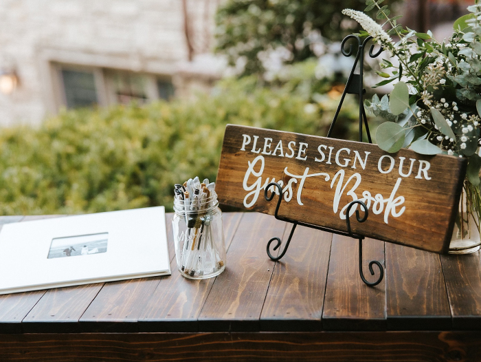 FRAMED RECTANGULAR CHALKBOARD EASEL SIGN - NATURAL WOOD – AyaZay Wedding  Shoppe