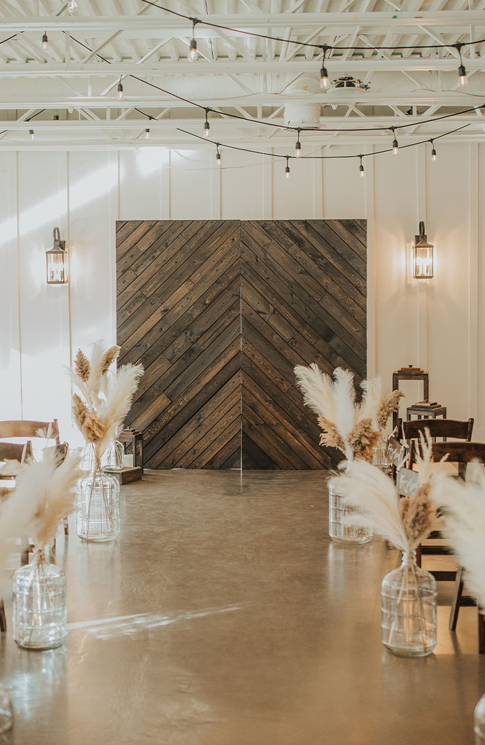 Wanderlust” Wood Centerpieces – Utah Vintage Rentals